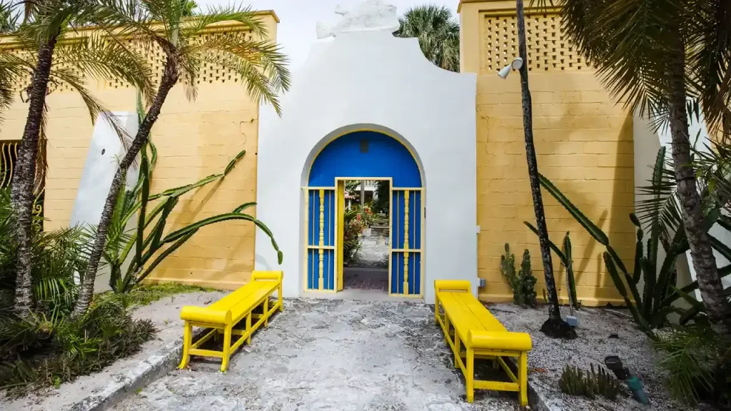Historic estate surrounded by subtropical gardens